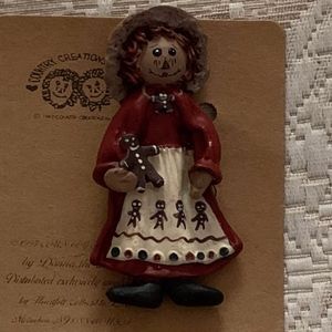 Raggedy Ann Look a like Brooch 1997 NWT
